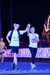 BIB: 
                            <button type="button" onclick="openModal(24115058)" class="btn btn-primary btn-sm float-right btn-popup" data-toggle="modal" data-target=".modal-high-quality">
                        <i class="fas fa-shopping-cart"></i> Add to Cart
                    </button>
                                            <button type="button" onclick="isThisMe(24115058, true)" class="btn btn-success btn-sm float-right btn-popup btn-isme hidden" data-toggle="tooltip" data-placement="bottom" title="นี่คือรูปของคุณใช่ไหม คลิกที่นี่เพื่อเอาเข้าอัลบั้ม">
                        <i class="fas fa-plus"></i> Add to album
                    </button>
                    <button type="button" onclick="isThisMe(24115058, false)" class="btn btn-warning btn-sm float-right btn-popup btn-isnotme hidden">
                        <i class="fas fa-ban"></i> Remove from album
                    </button>